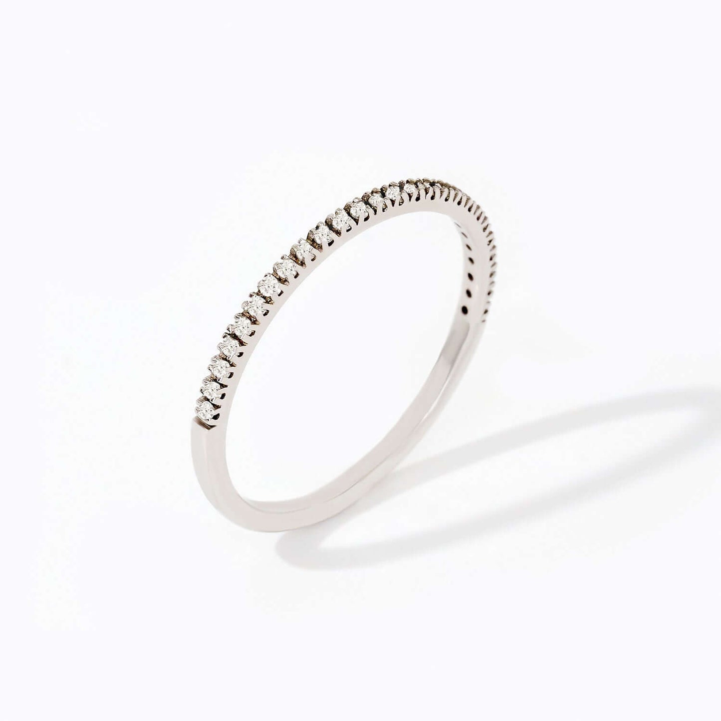 Bague demi-éternité diamant en or massif 585