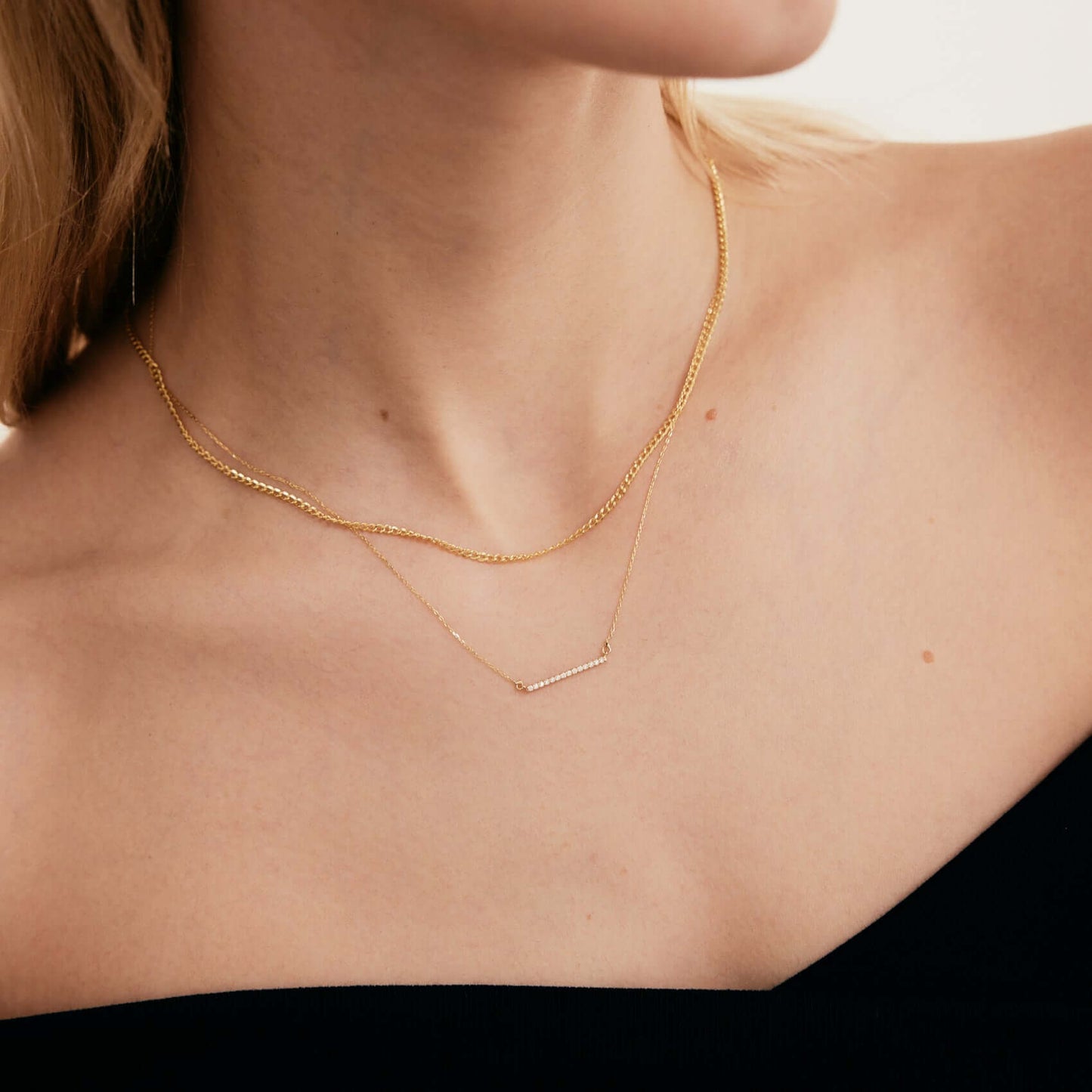 Pave Diamond Bar Halskette