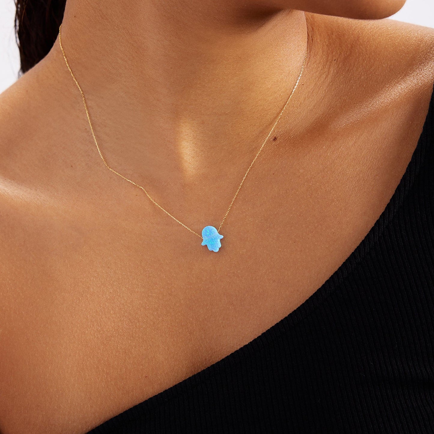 Opal Hamsa Hand Halskette