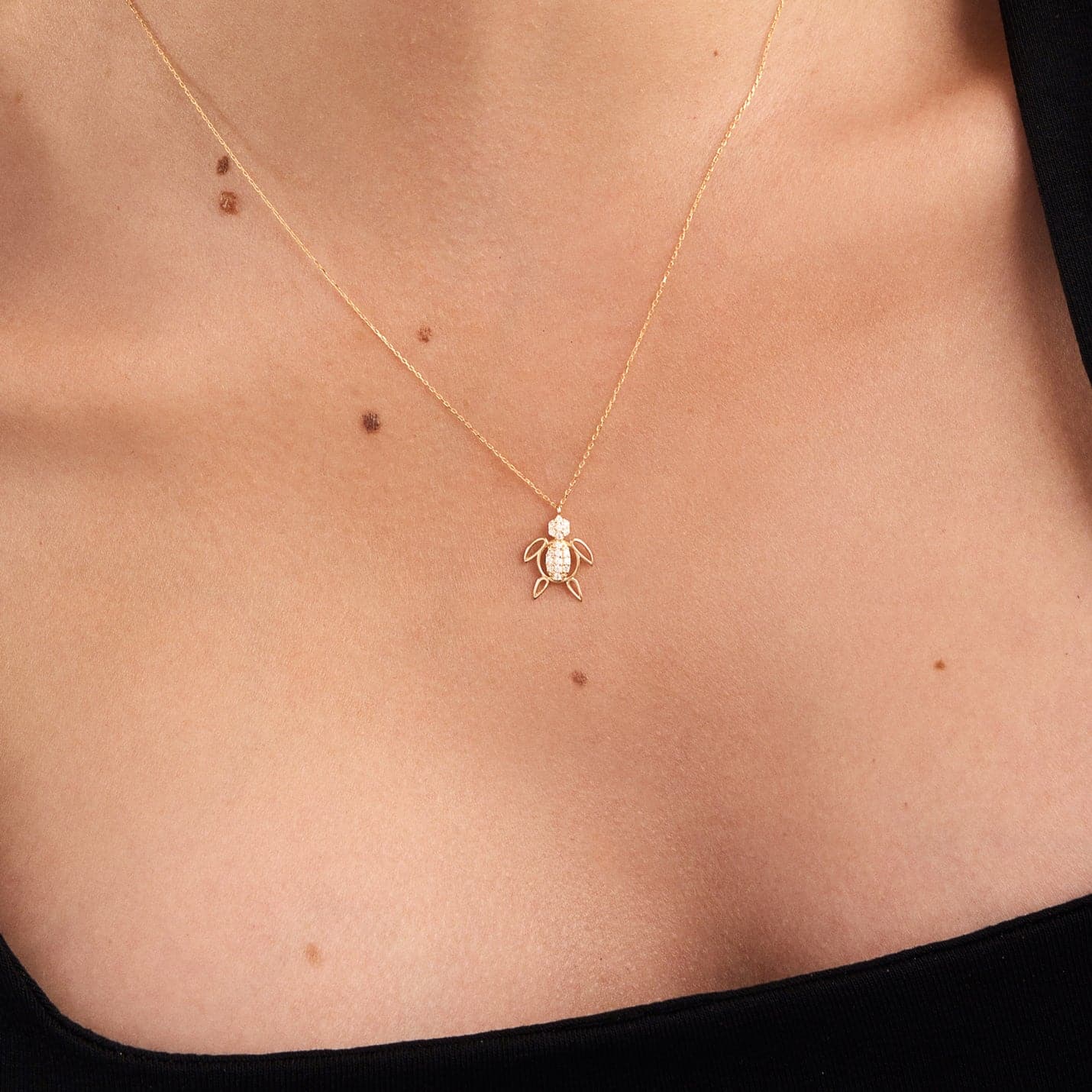 Halbmond -Halskette in 585er Massivgold - Gelin Diamond
