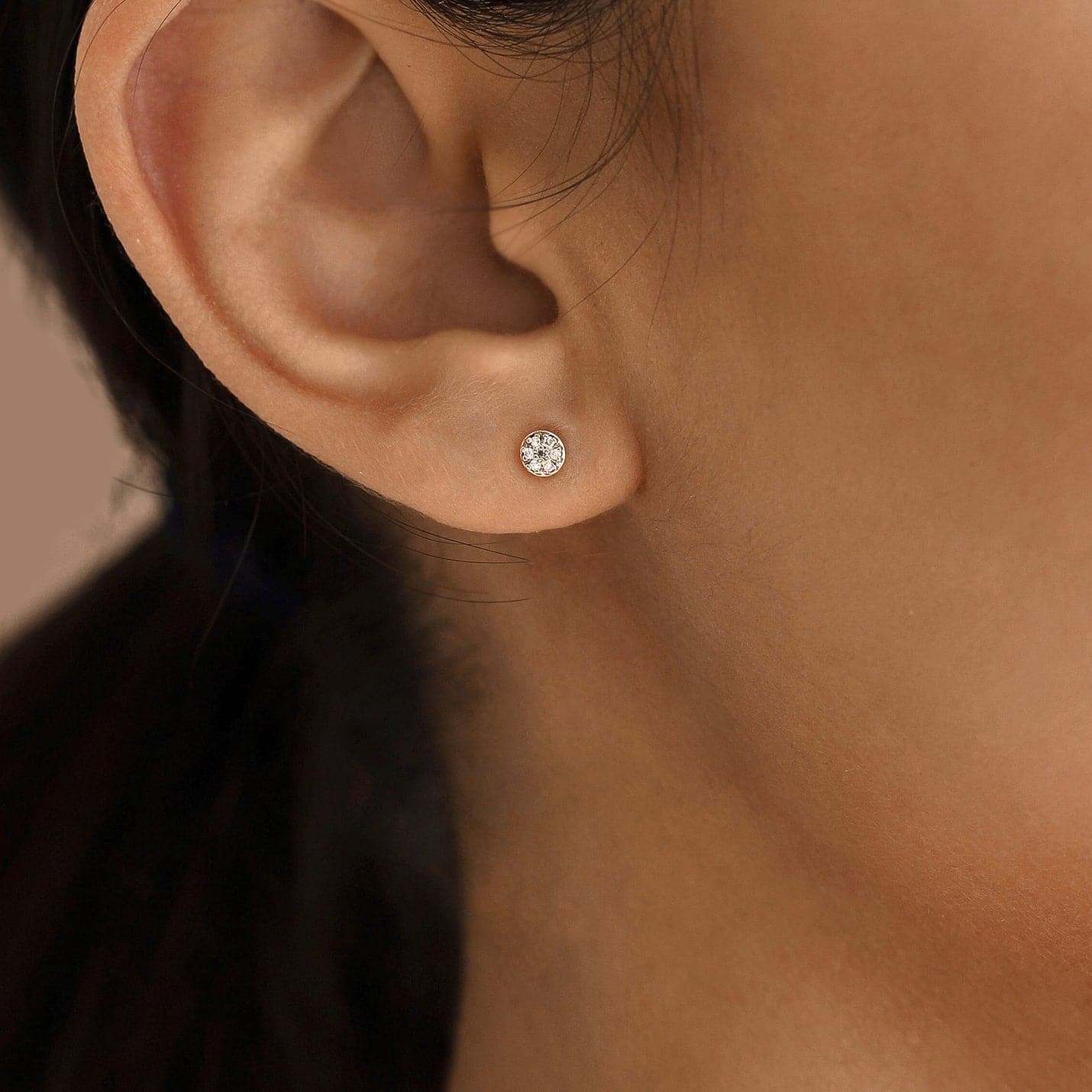 Diamantene Pave Dot-Ohrringe