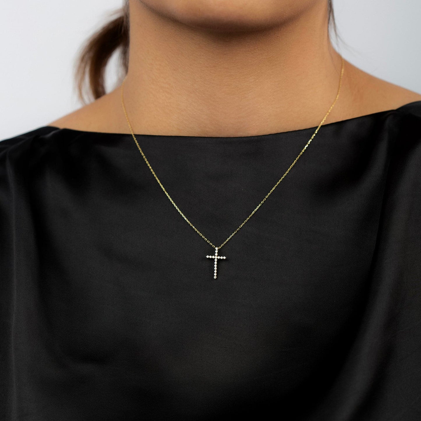 Diamant-Kreuz-Halskette