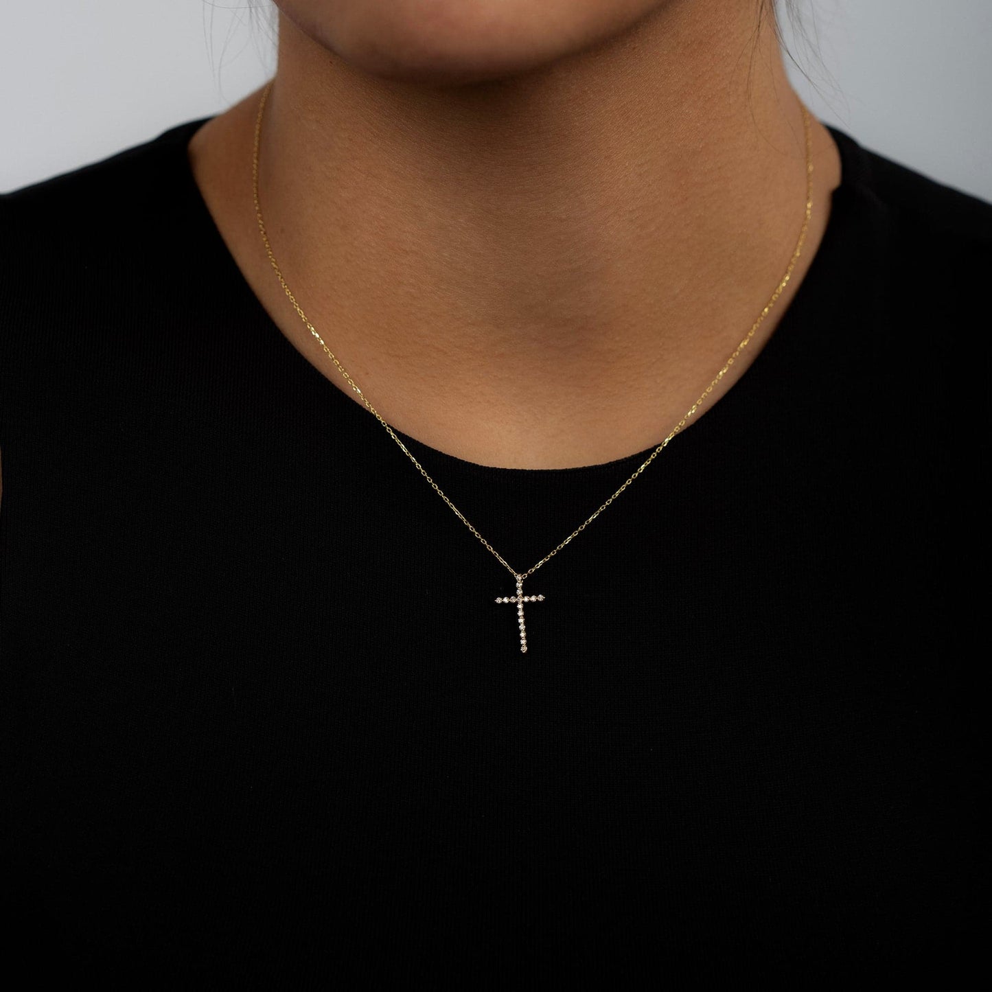 Diamant-Kreuz-Halskette