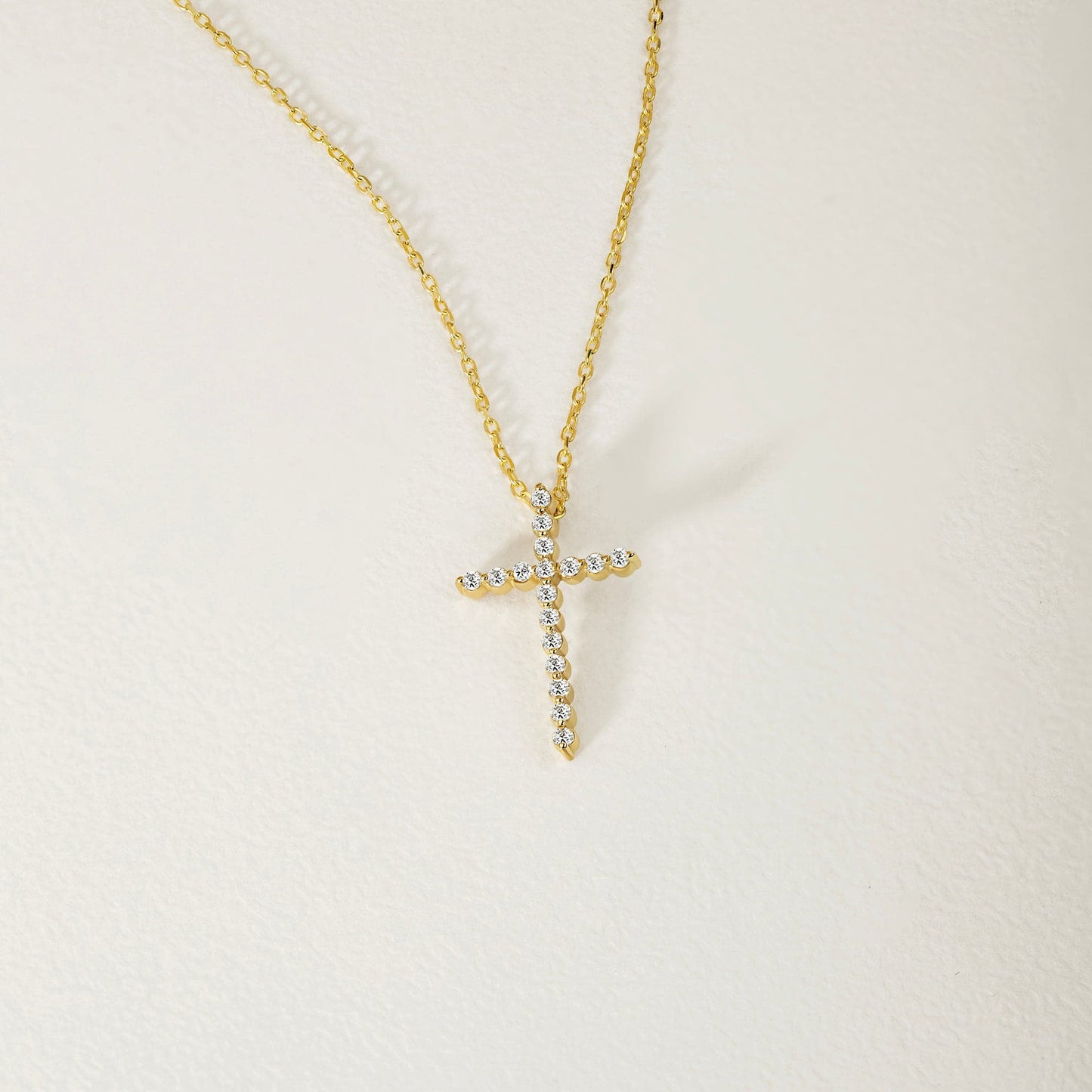 Diamant-Kreuz-Halskette