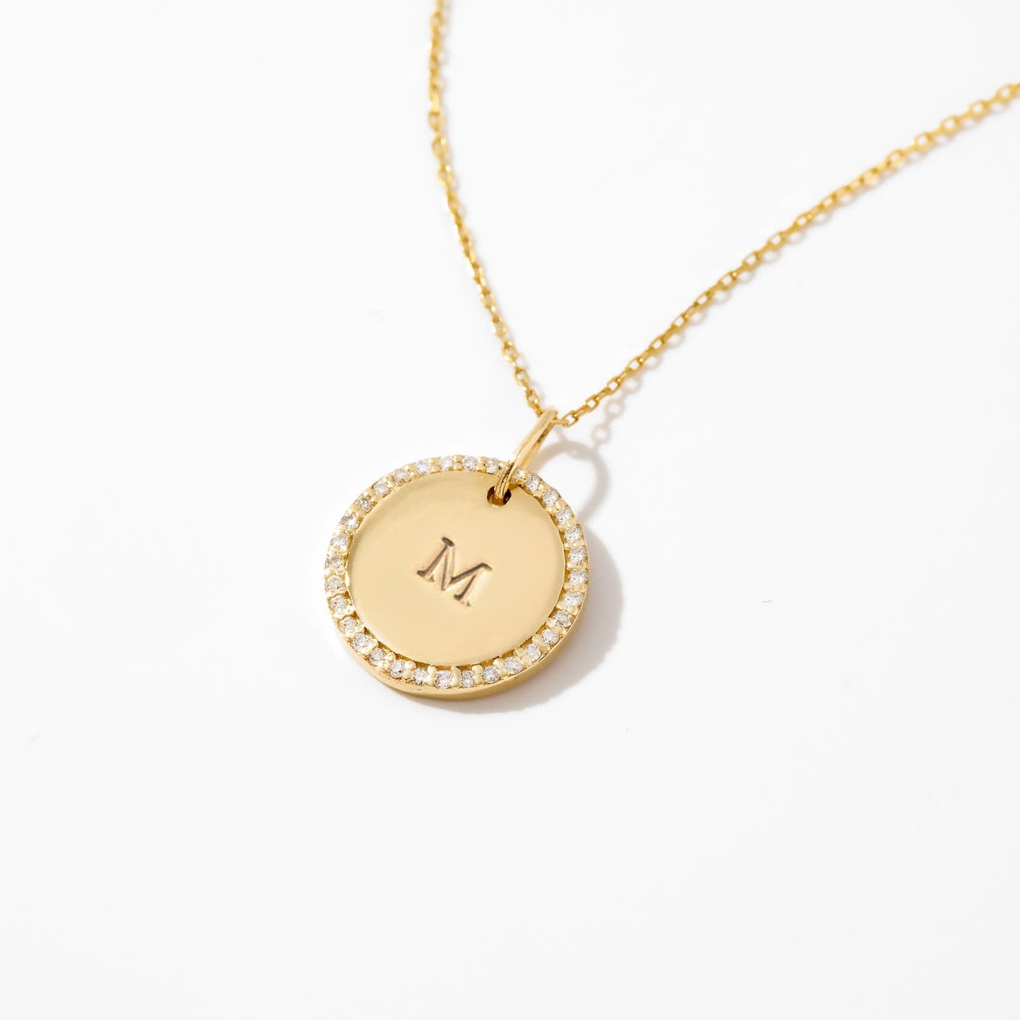 Engravable disc chain in 585 solid gold