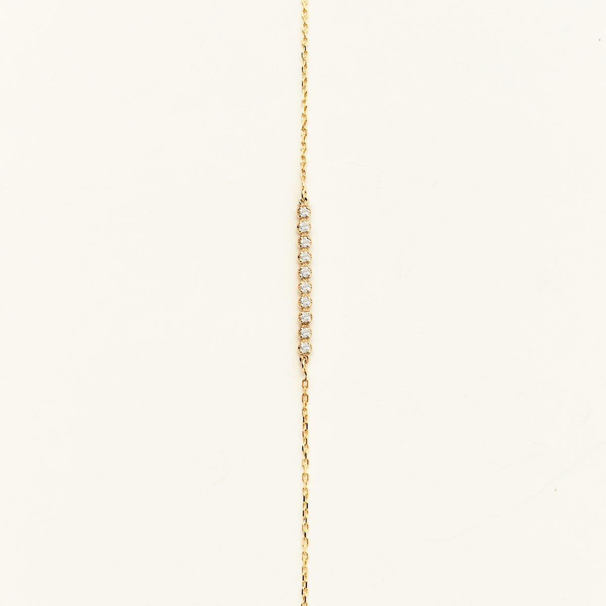 Lünettenbesetztes Diamant-Barrenarmband