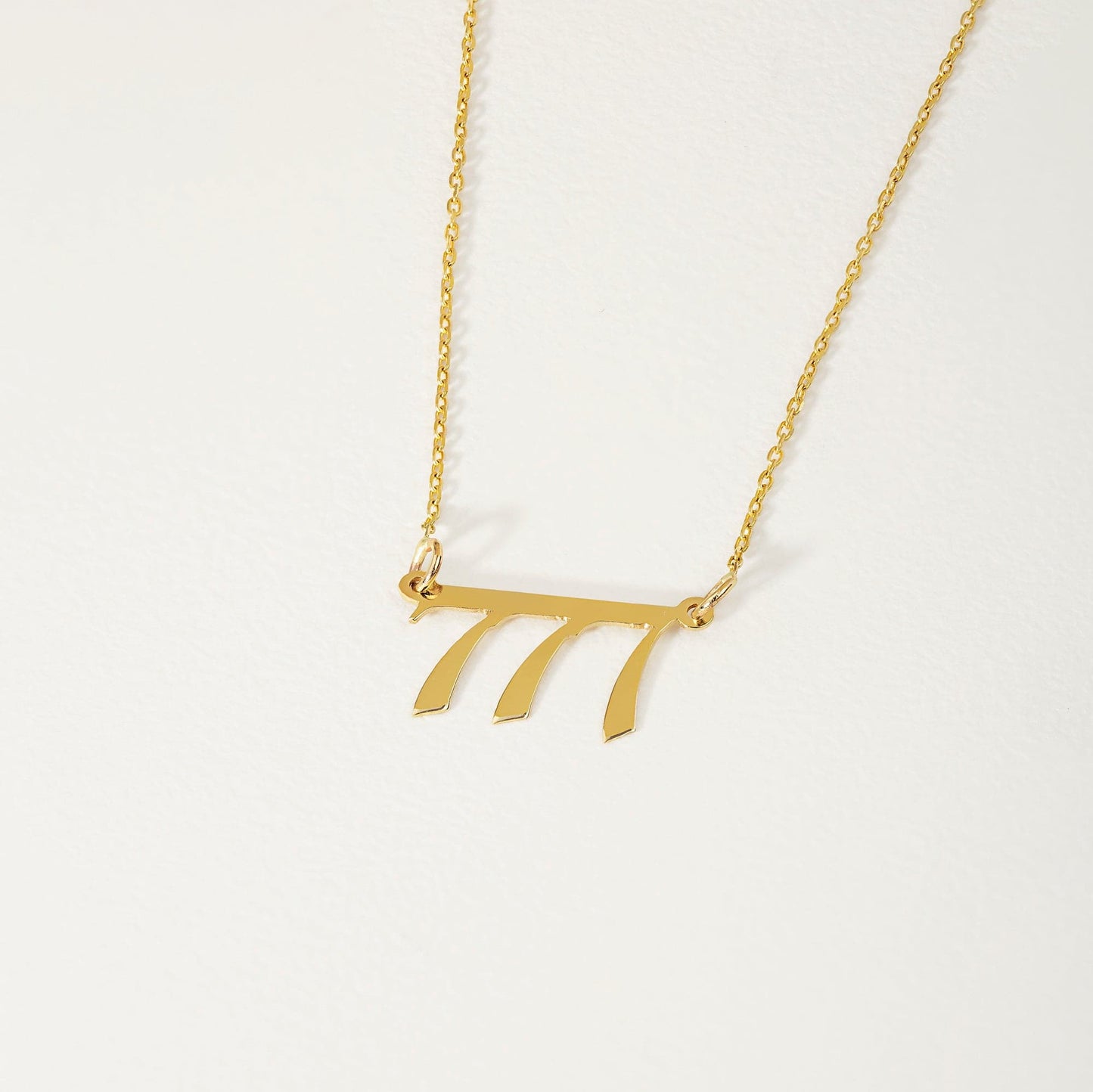 Collier chiffre angélique en or 585