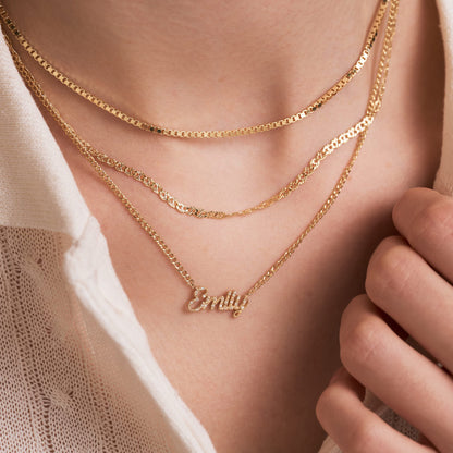 Namenskette mit Diamantschrift