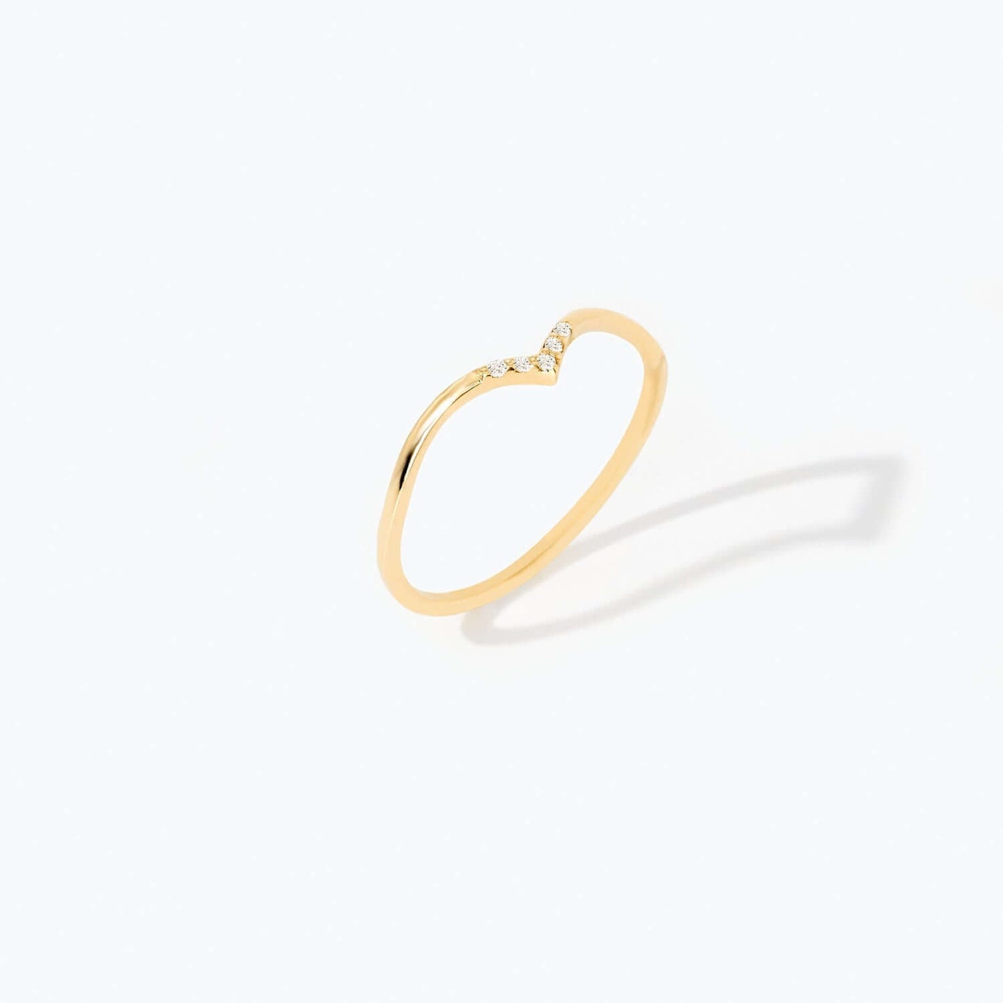 Diamant-Chevron-Ring
