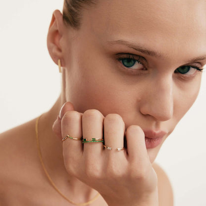 Smaragd Chevron Ring
