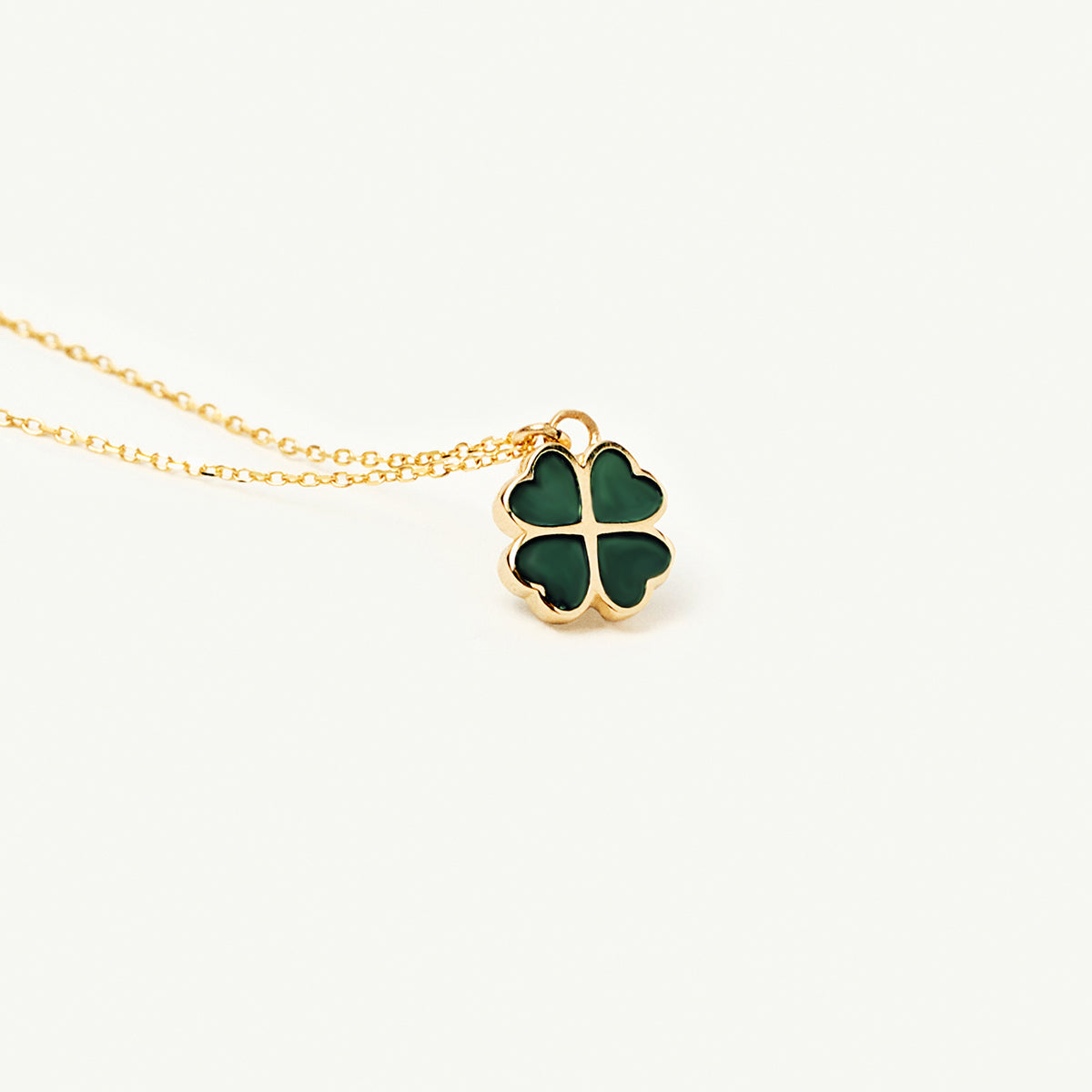 Collier trèfle vert en or massif 585
