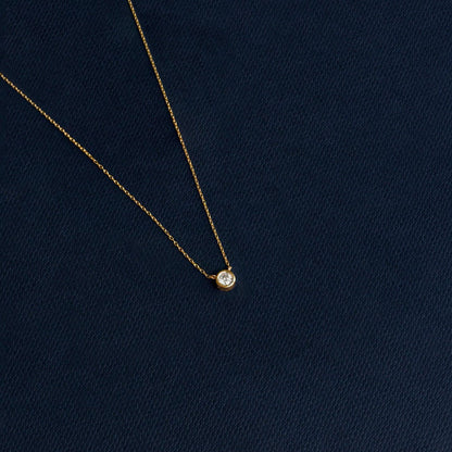 Diamant-Halskette mit Lünette