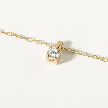 Runder 4-Stein-Diamant-Anhänger