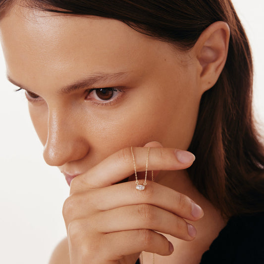 November Oval Geburtsstein Halskette