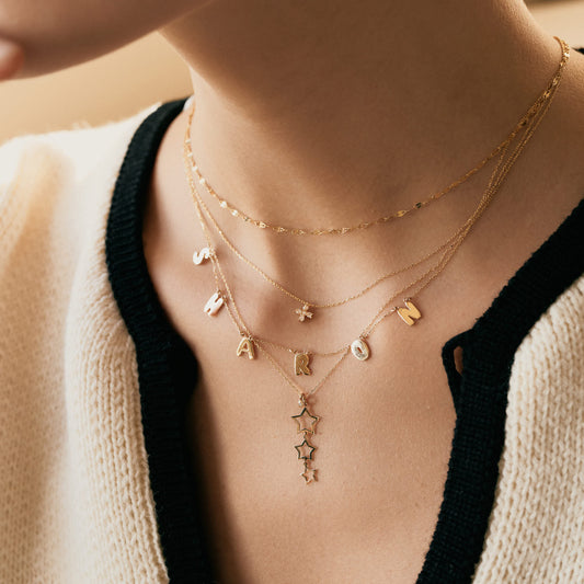 Collier petite croix de diamants en or massif 585