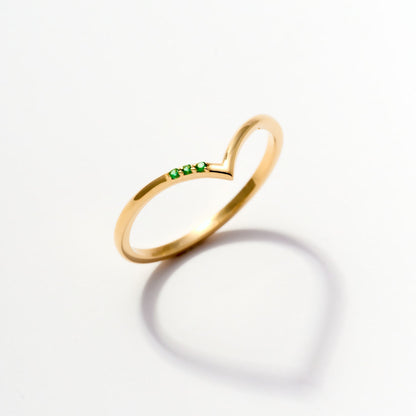 Smaragd Chevron Ring