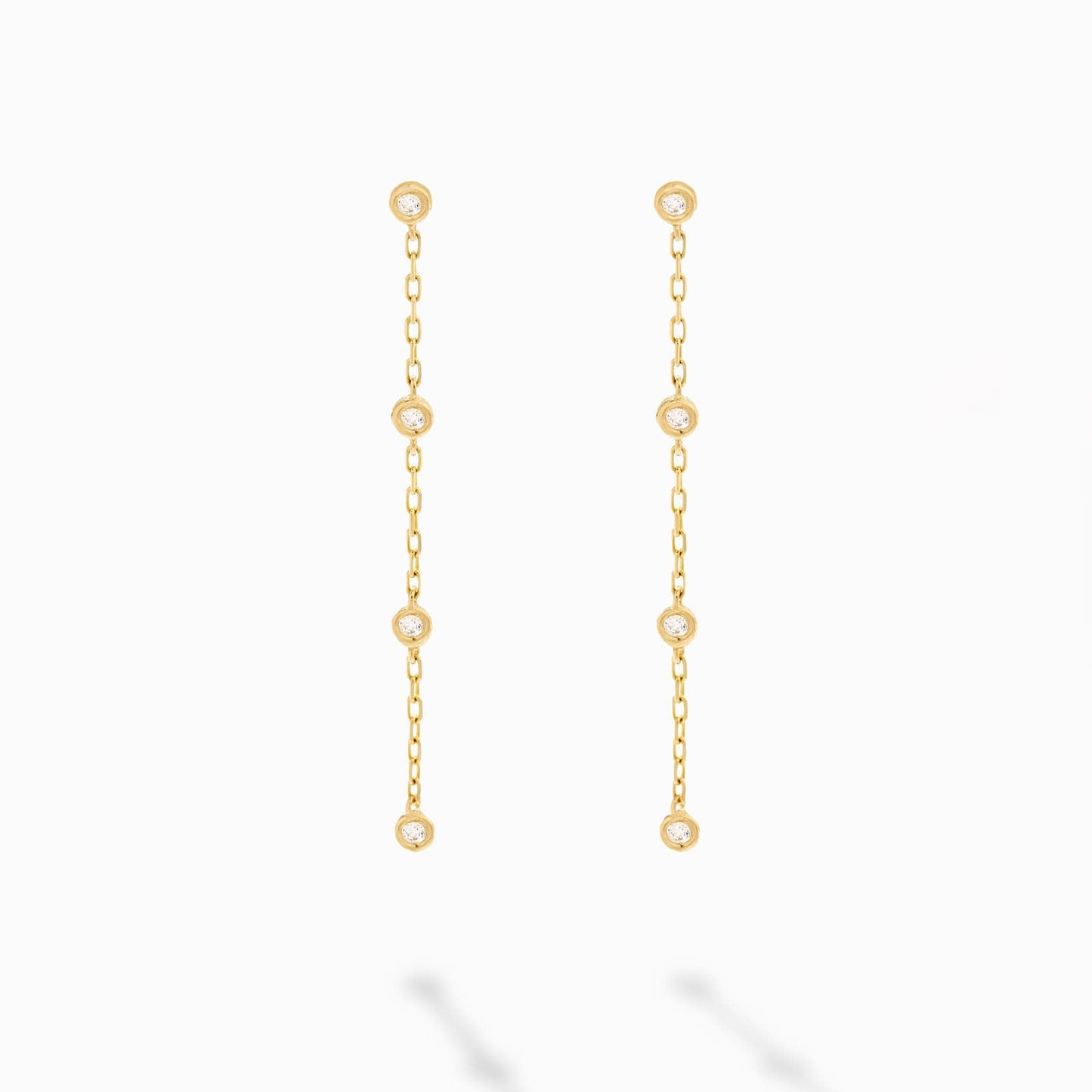 Diamanten an der Yard Drop Ohrringe.
