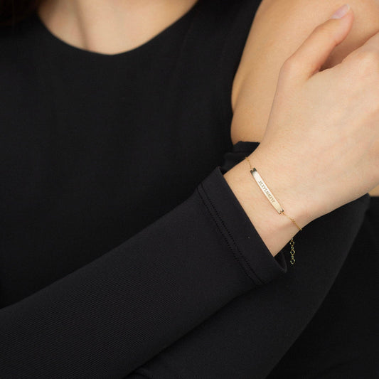 Individuell graviertes Barrenarmband