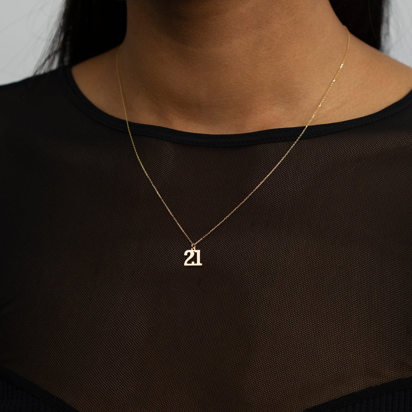 Individuelles Zahlenhalsband