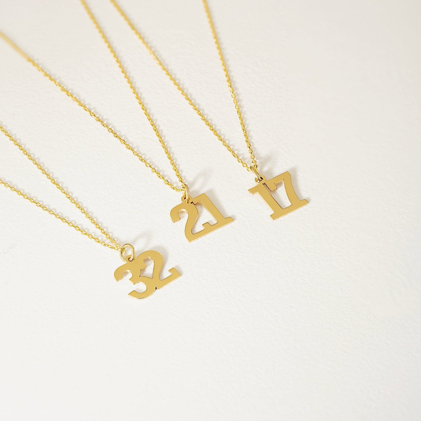 Individuelles Zahlenhalsband