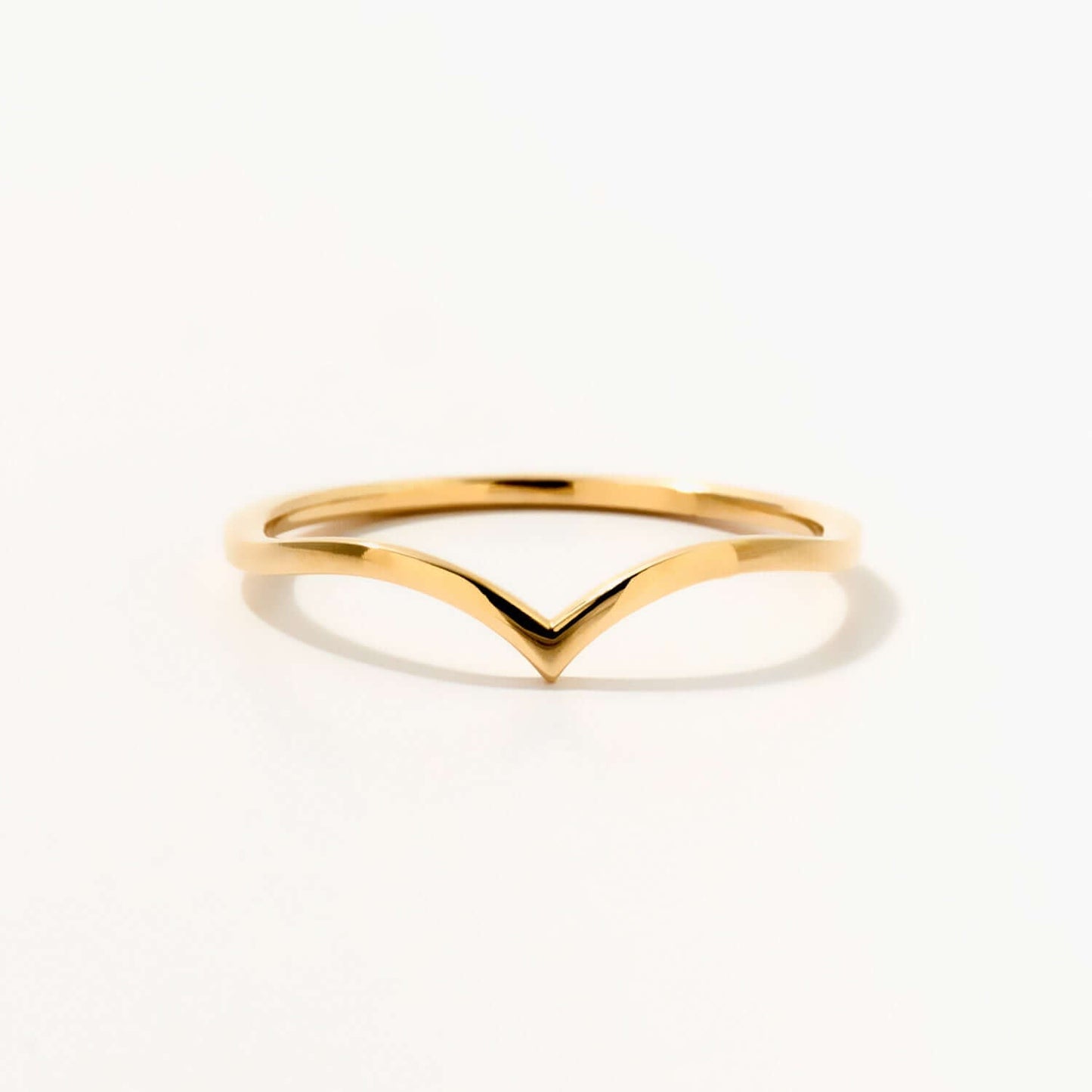 V-förmiger Ring