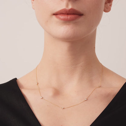 Collier Solitiare Diamond Station en or 585